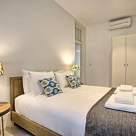 Апартаменты Myplacelisbon - Luxury Trindade I *
