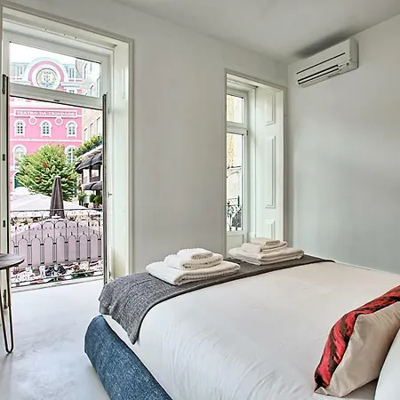 Myplacelisbon - Luxury Trindade I Apartment