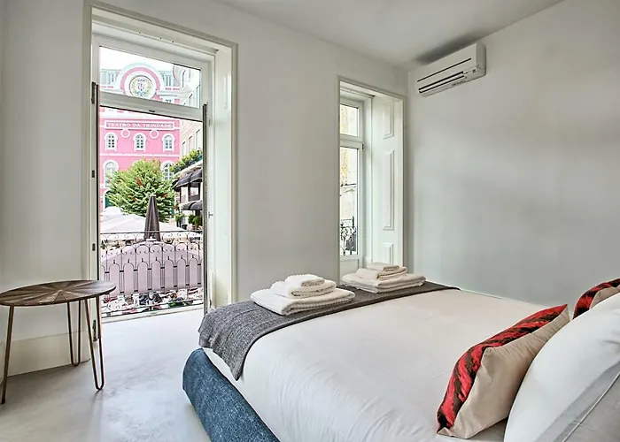 Myplacelisbon - Luxury Trindade I Apartment