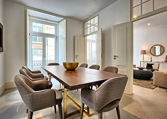 Apartment Myplacelisbon - Luxury Trindade I Lisbon